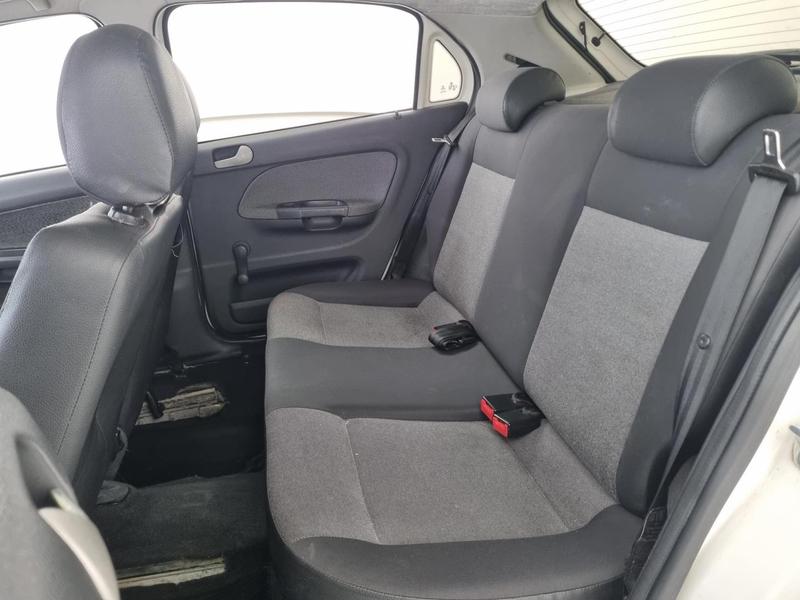 Volkswagen Gol 1.0 City - foto 9