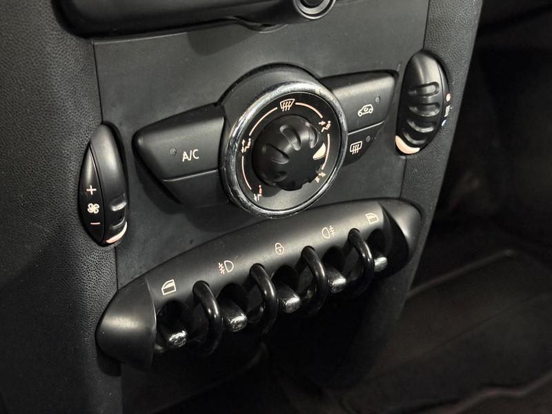 MINI Cooper One 1.6 - foto 12