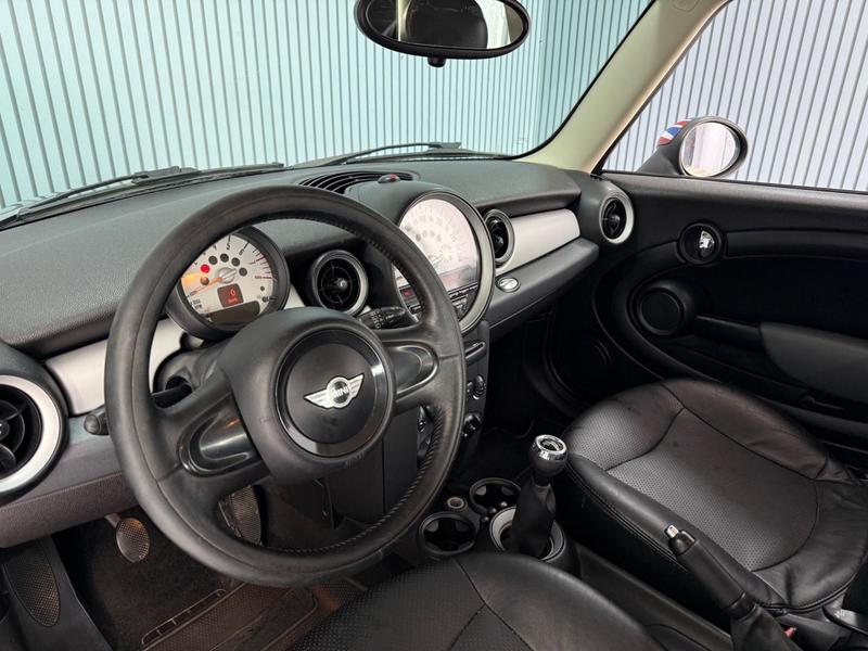 MINI Cooper One 1.6 - foto 14