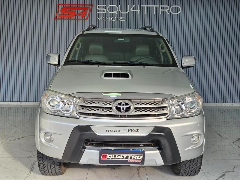 Toyota SW4 Srv 4X4 - foto 2