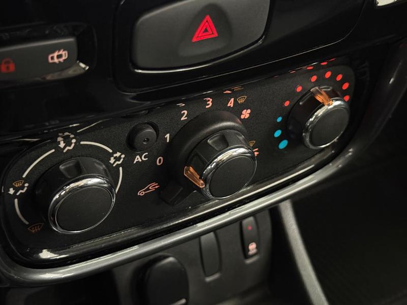 Renault Duster Techroad 2.0 Hi Flex 16V Aut. - foto 12