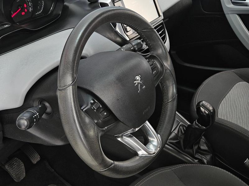 Peugeot 208 Active 1.2 Flex 12V 5P Mec. - foto 7