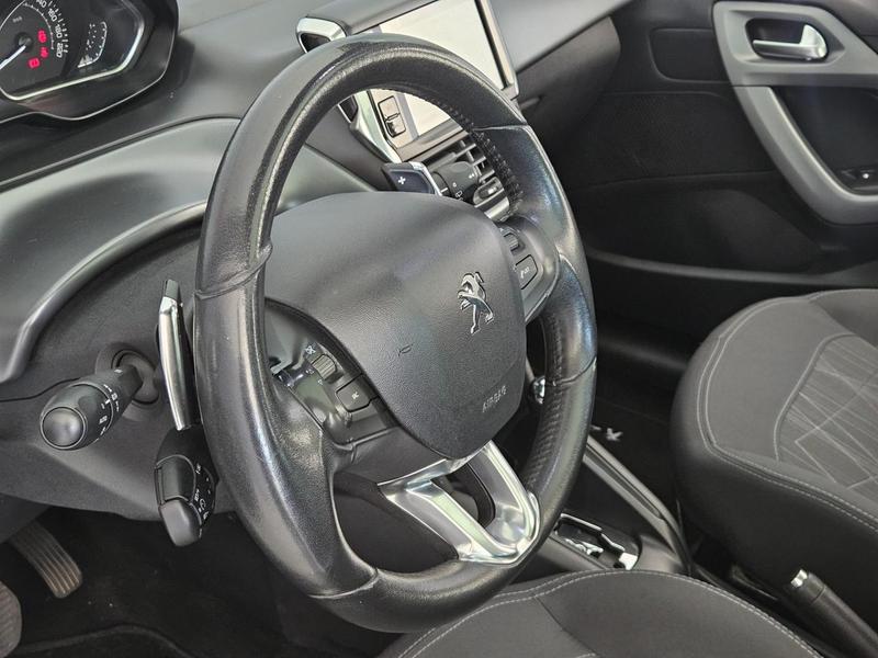 Peugeot 208 Griffe A - foto 7