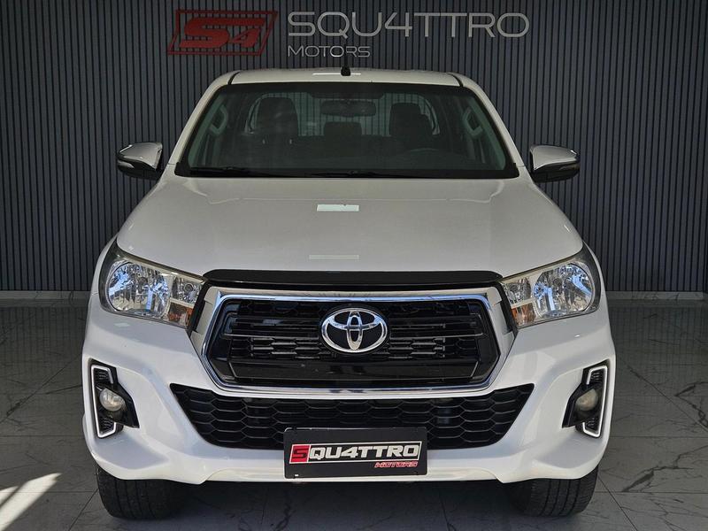 Toyota Hilux Cd Srx 4X4 2.8 TDI 16V Diesel Aut. - foto 2