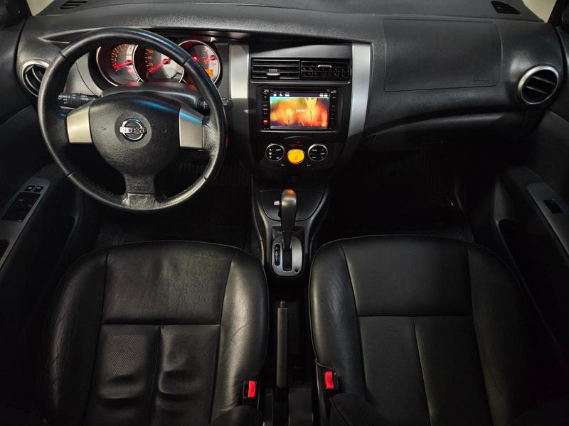 Nissan Livina Xgear 1.8 - foto 8