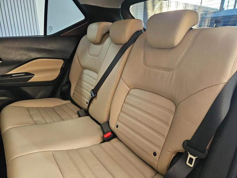 Nissan Kicks Sl CVT - foto 18