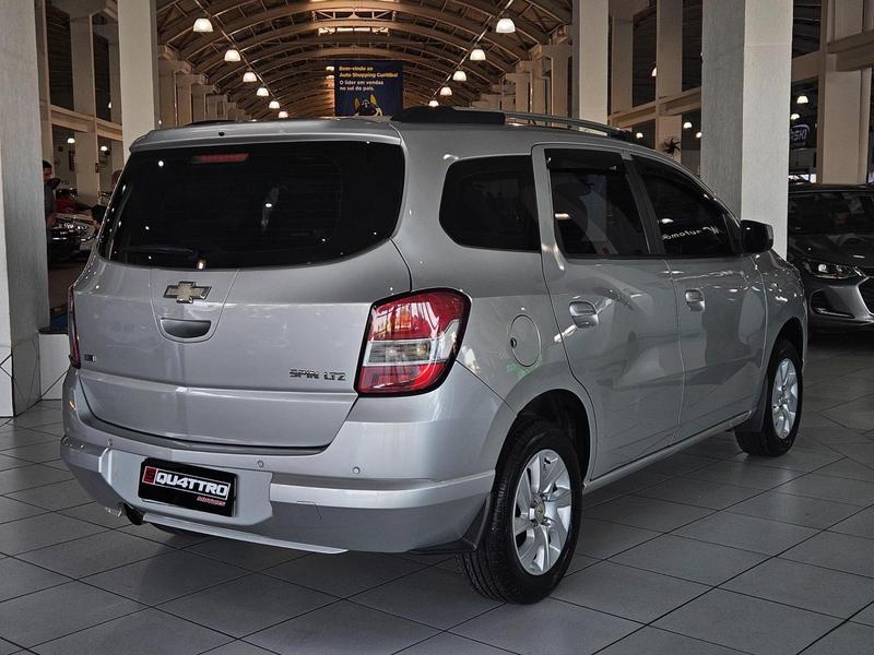 Chevrolet Spin LT 1.8 8V Econo.flex 5P Aut. - foto 4