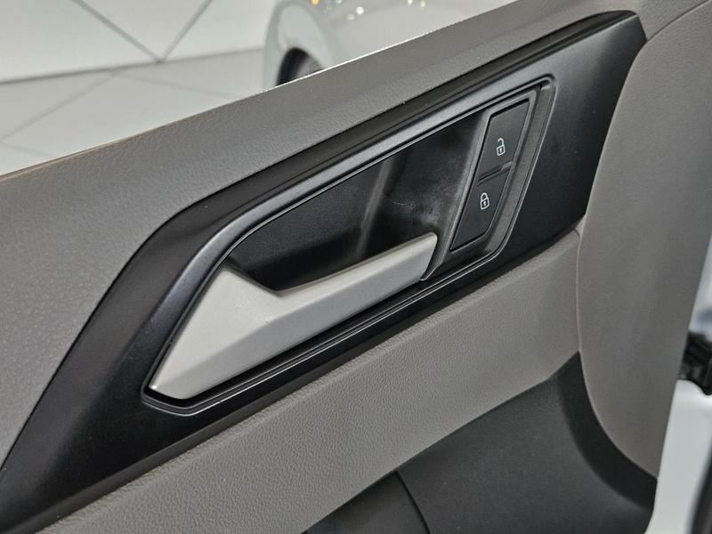Volkswagen Virtus Highline 200 TSI 1.0 Flex 12V Automático - foto 18