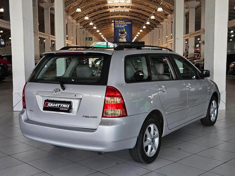 Toyota Fielder - foto 4