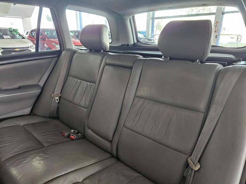 Toyota Fielder - foto 19