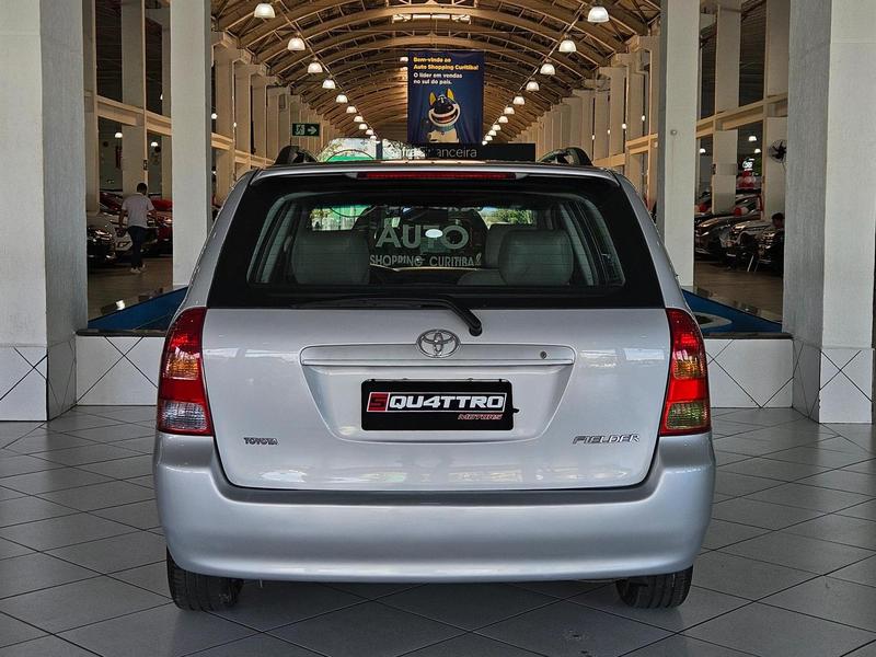 Toyota Fielder - foto 5