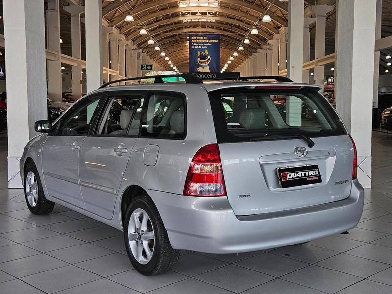 Toyota Fielder - foto 6
