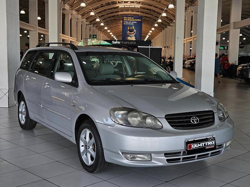 Toyota Fielder - foto 3