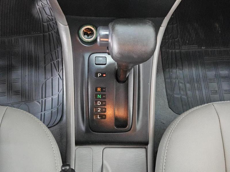 Toyota Fielder - foto 11