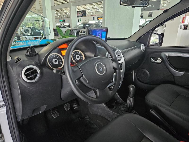 Renault Sandero Authentique Hi Flex 1.0 16V 5P - foto 15