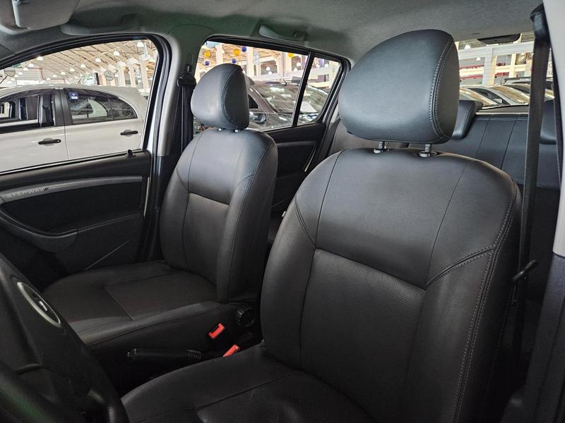 Renault Sandero Authentique Hi Flex 1.0 16V 5P - foto 13