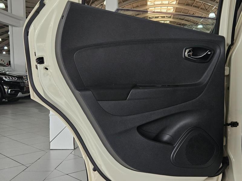 Renault Captur Zen 1.6 16V Flex 5P Automático - foto 18