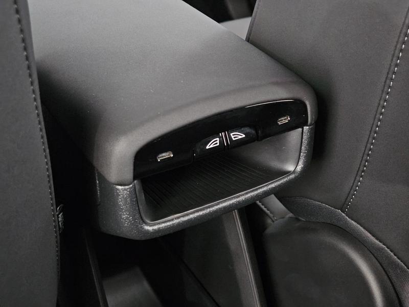 Volvo EX30 E60 Plus - foto 19
