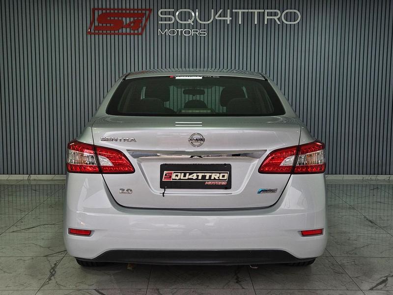 Nissan Sentra 20s - foto 5