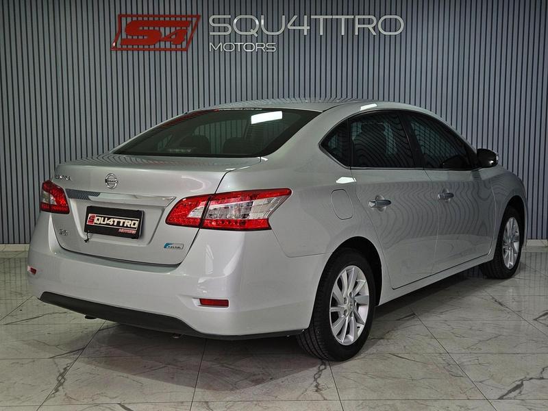 Nissan Sentra 20s - foto 4