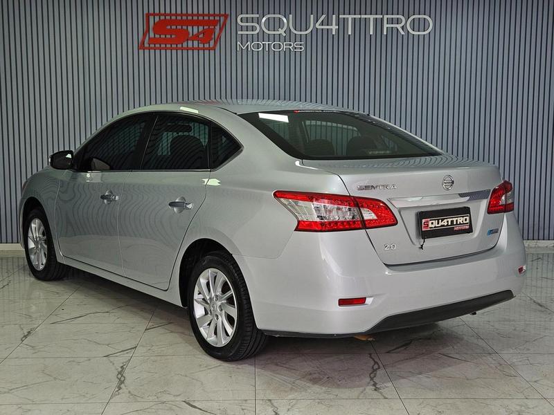 Nissan Sentra 20s - foto 6