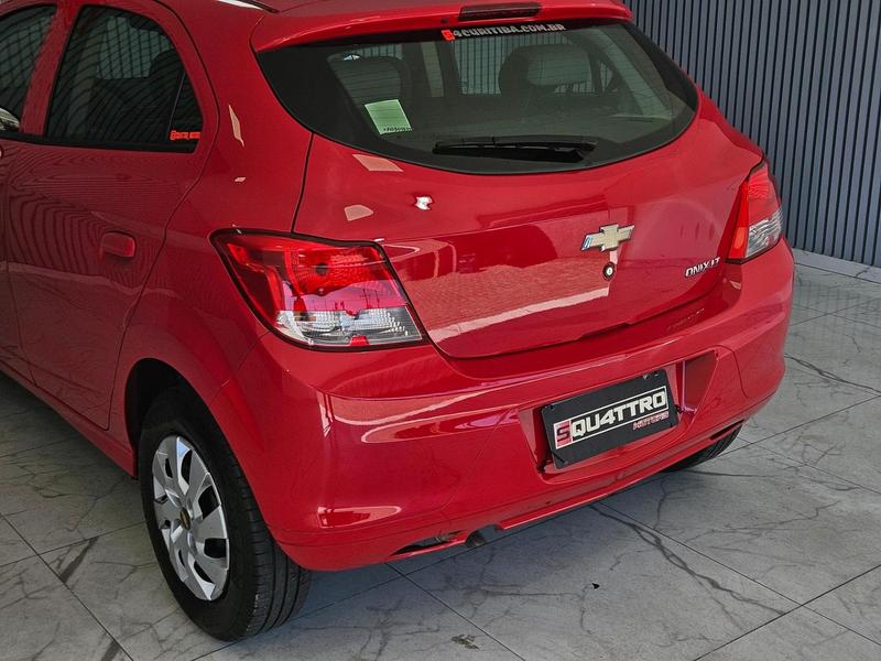 Chevrolet Onix 1.0 Mt LT - foto 20