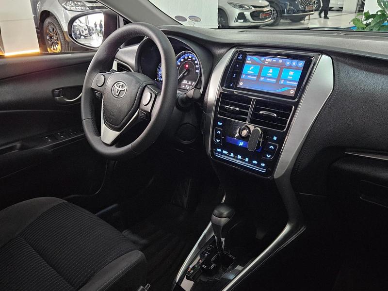 Toyota Yaris Sd Xlplusat - foto 7