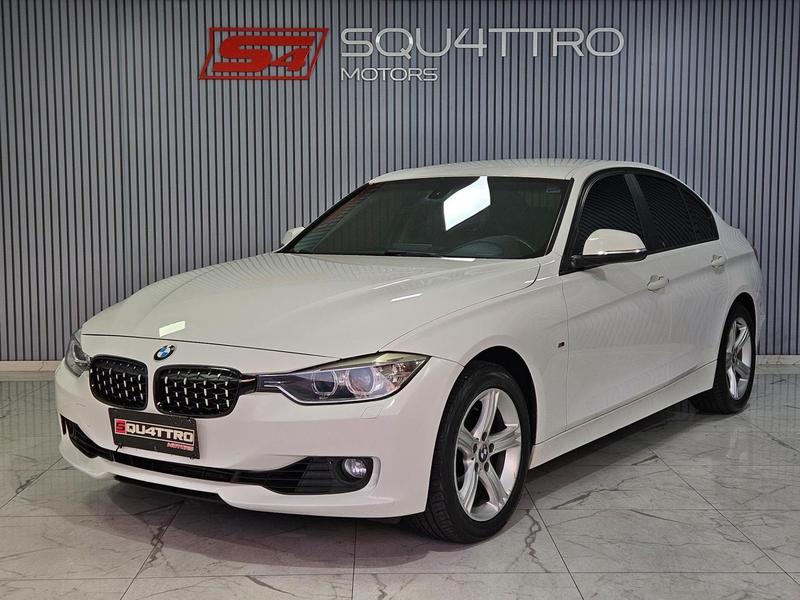BMW 320i 2014 à venda