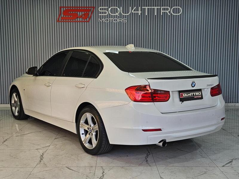 BMW 320i 3b 11 - foto 6