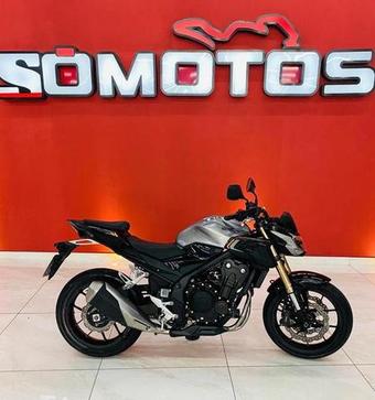 HONDA CB 500F