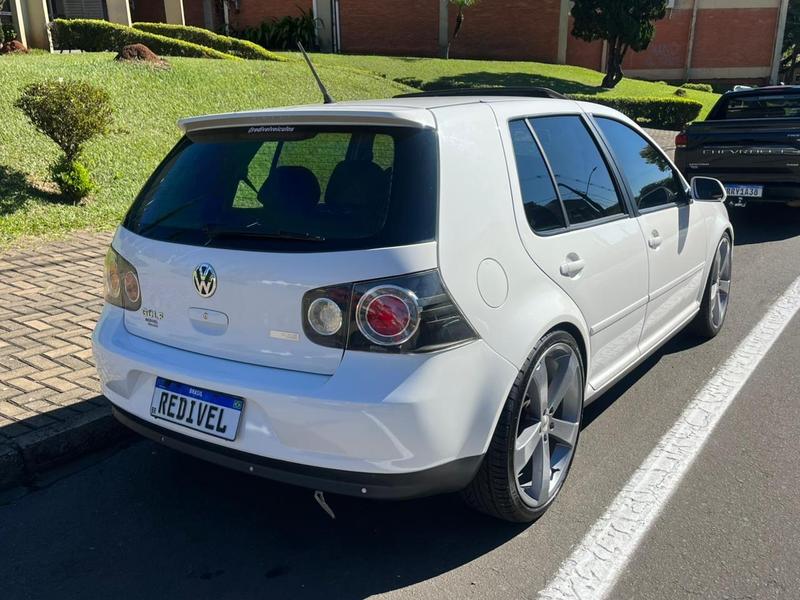 Volkswagen Golf 1.6 Mi Total Flex 8V 4P - foto 4