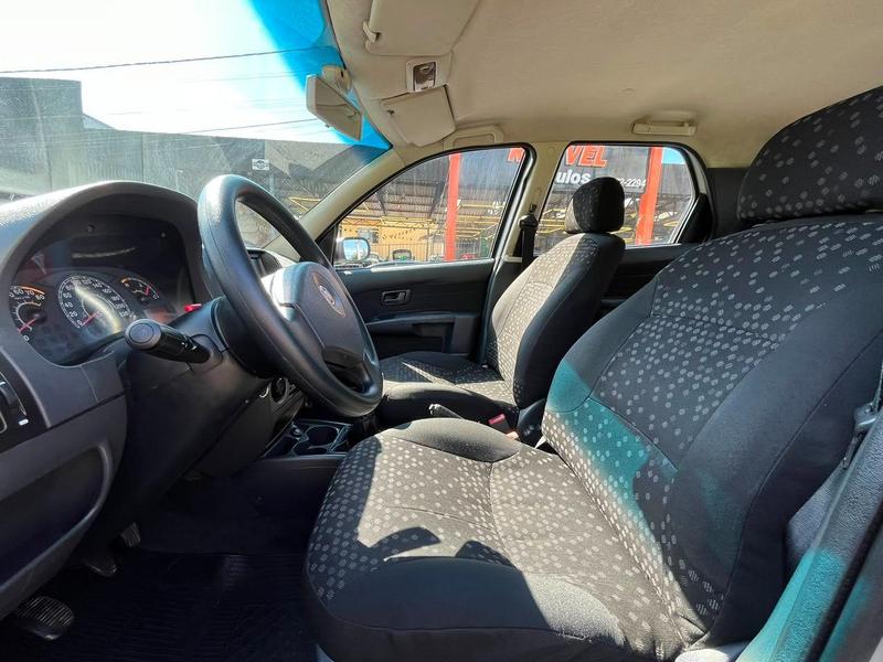 Fiat Palio Attractiv 1.4 - foto 5
