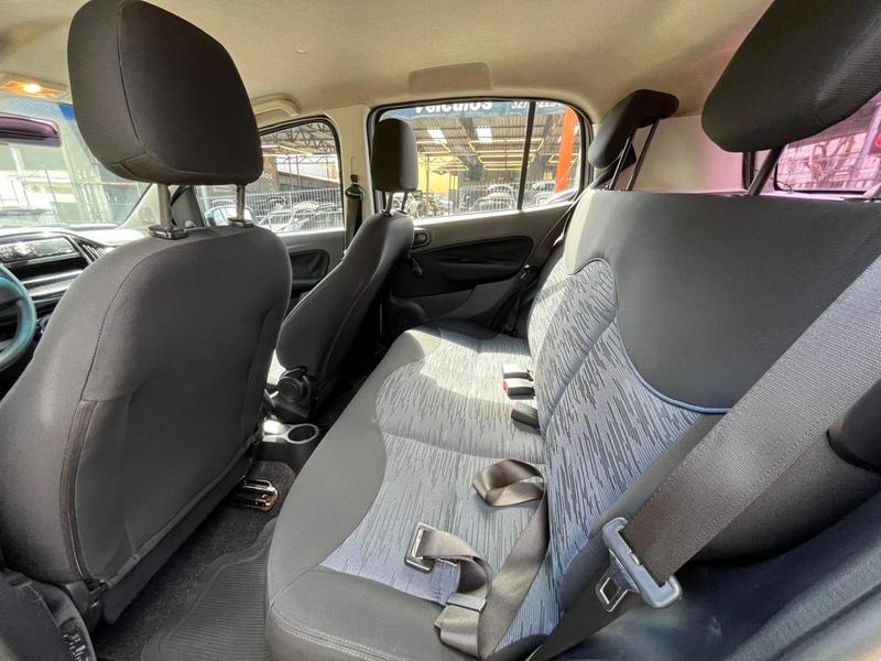 Fiat Uno Attractive 1.0 - foto 6