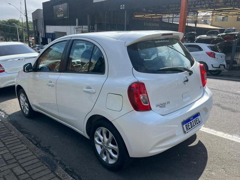 Nissan March 10sv - foto 3