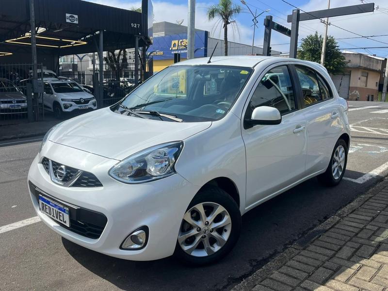 Nissan March 10sv - foto 2