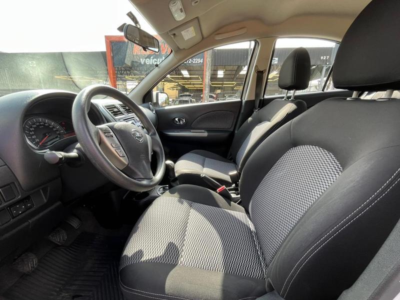 Nissan March 10sv - foto 5