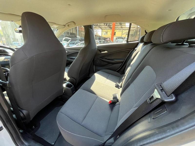 Chevrolet Onix 10mt - foto 6