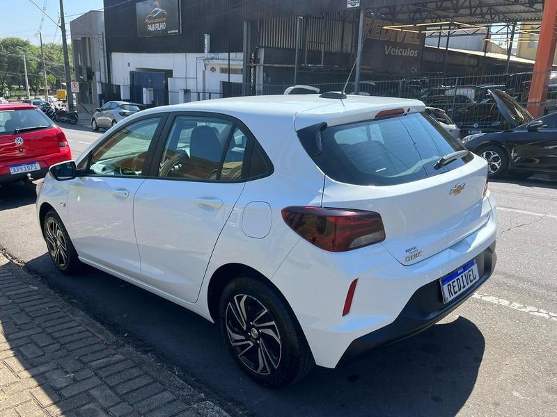 Chevrolet Onix 10mt - foto 3