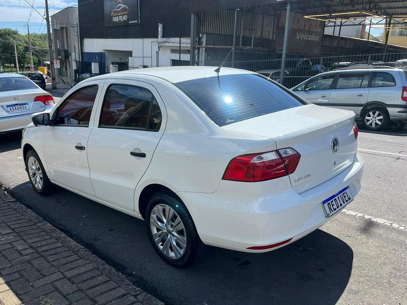 Volkswagen Voyage MPI - foto 3