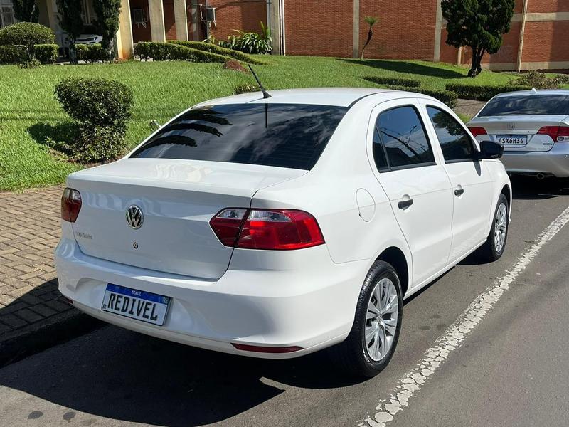 Volkswagen Voyage MPI - foto 4