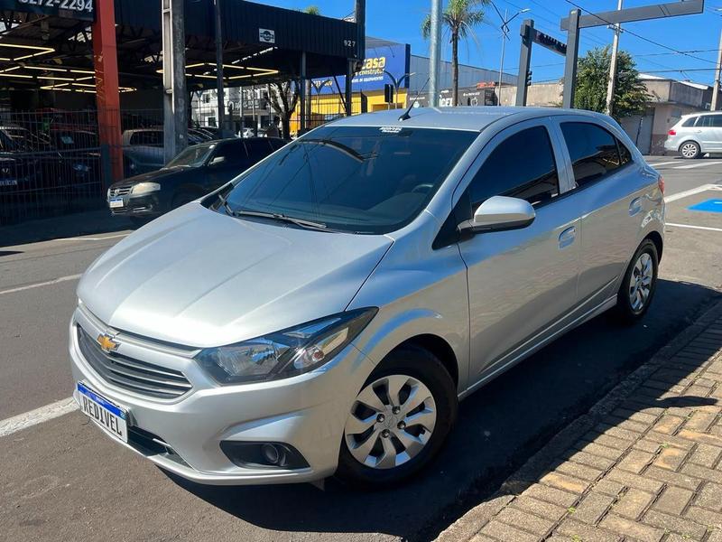 Chevrolet Onix 10mt LT - foto 2