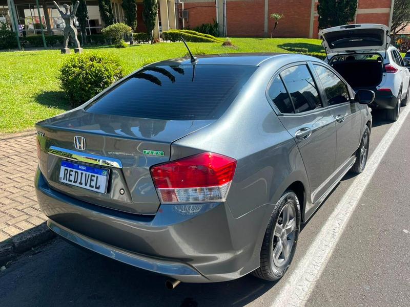 Honda City Dx Flex - foto 3