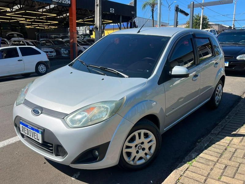 Ford Fiesta 1.6 Flex - foto 2