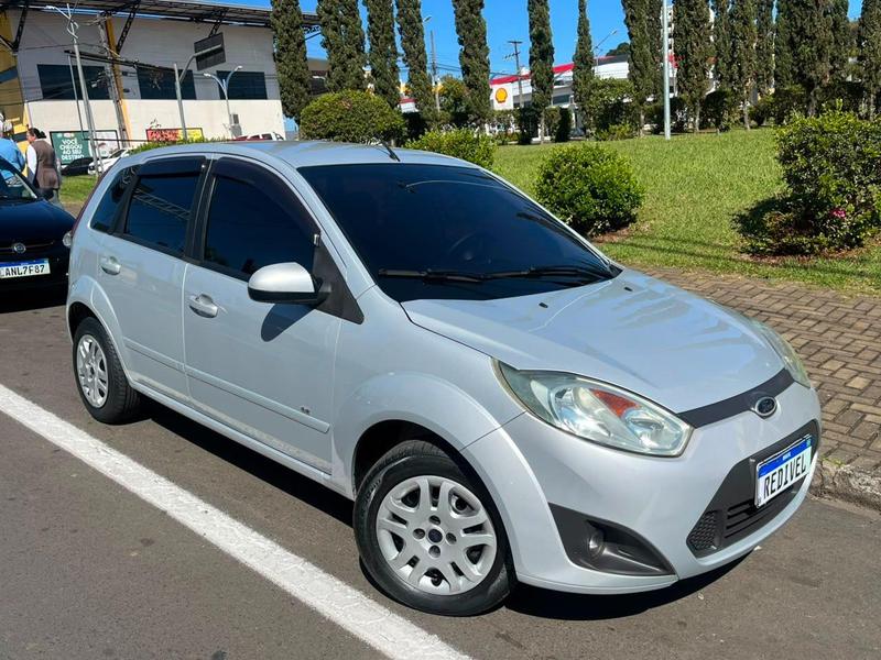 Ford Fiesta 2014 à venda