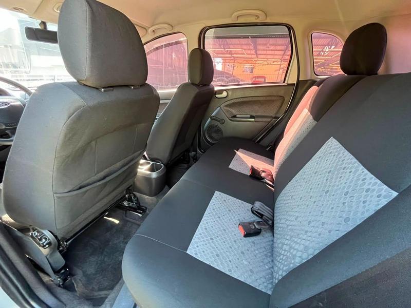 Ford Fiesta 1.6 Flex - foto 6