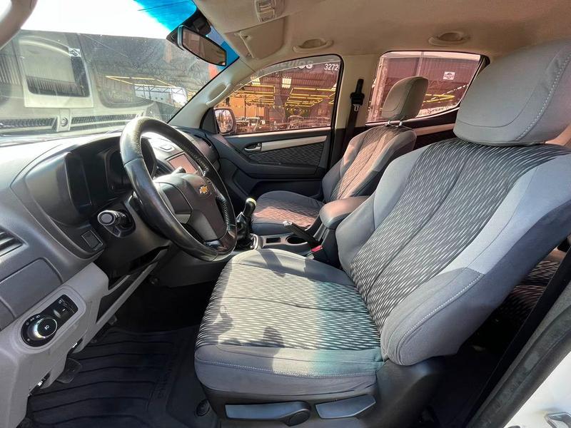 Chevrolet S10 LT - foto 5