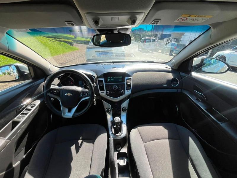 Chevrolet Cruze LT 1.8 16V Flexpower 4P Mec. - foto 7