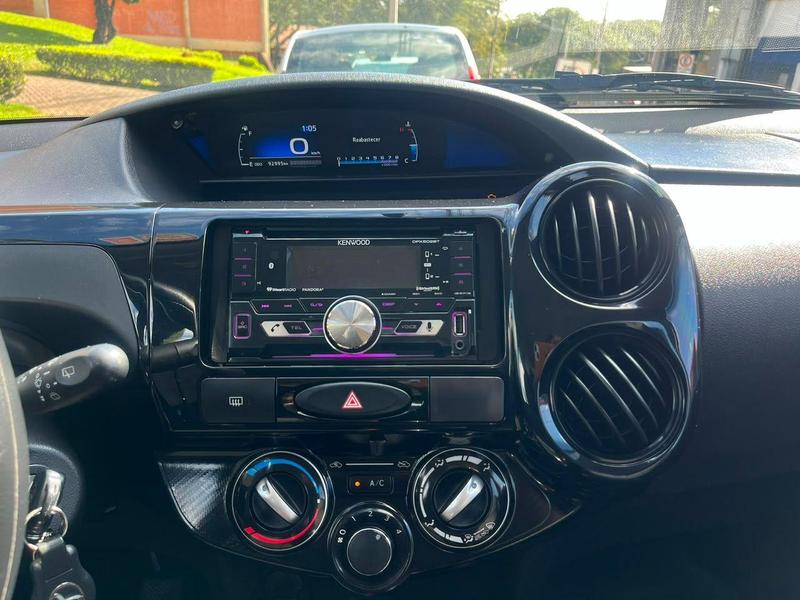 Toyota Etios Hb X 13l Mt - foto 8