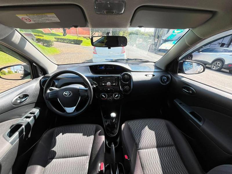 Toyota Etios Hb X 13l Mt - foto 7