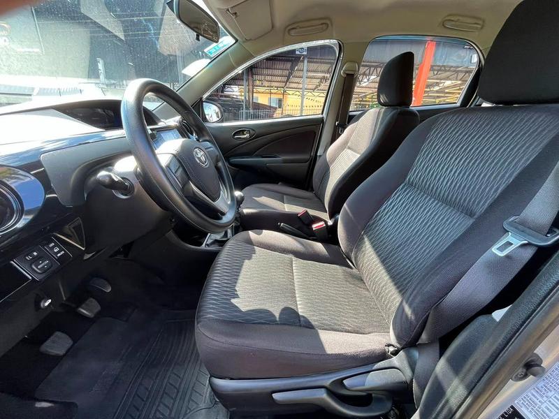 Toyota Etios Hb X 13l Mt - foto 5